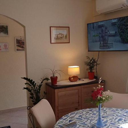Apartman Rino Basanija Luaran gambar