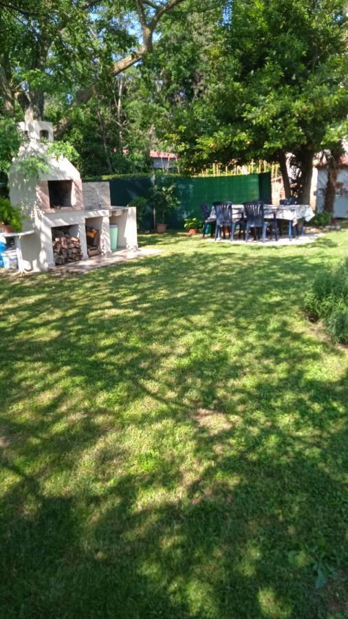 Apartman Rino Basanija Luaran gambar