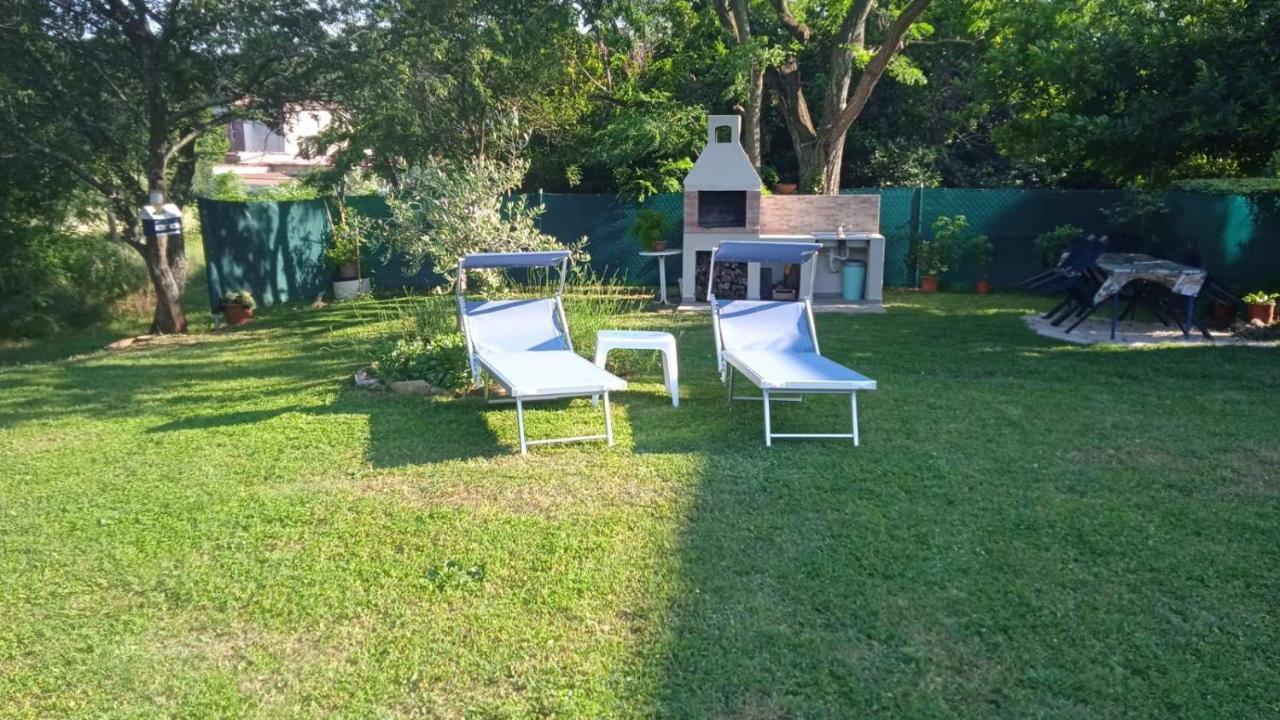 Apartman Rino Basanija Luaran gambar